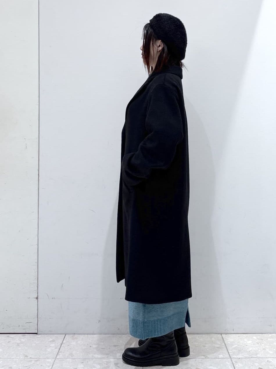 mameさんの「OPAQUE.CLIP｜カシミヤブレンドウールチェスターコート」を使ったコーディネート