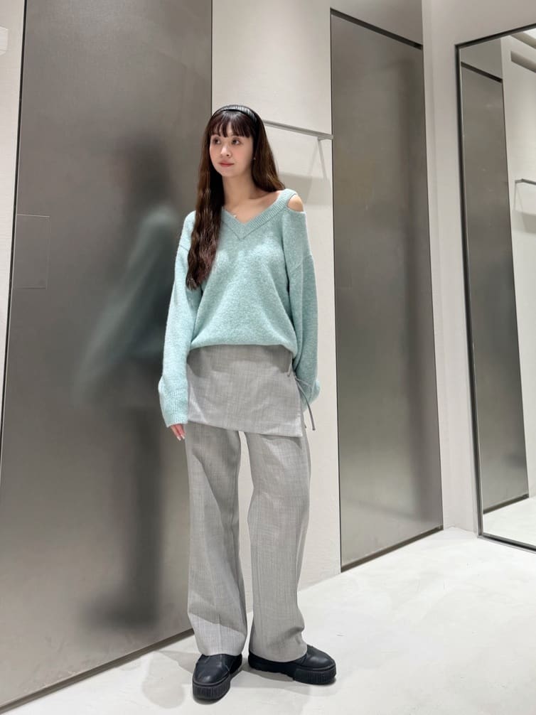 kanamiさんの「CODE A｜M cloudy over V pullover」を使ったコーディネート