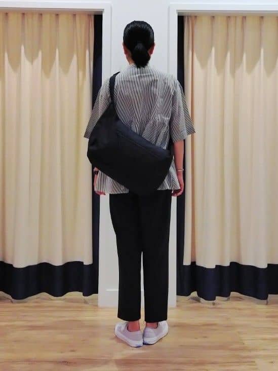 WATAさんの「Dessin｜【洗える／体型カバー】バンドカラーペプラムブラウス」を使ったコーディネート