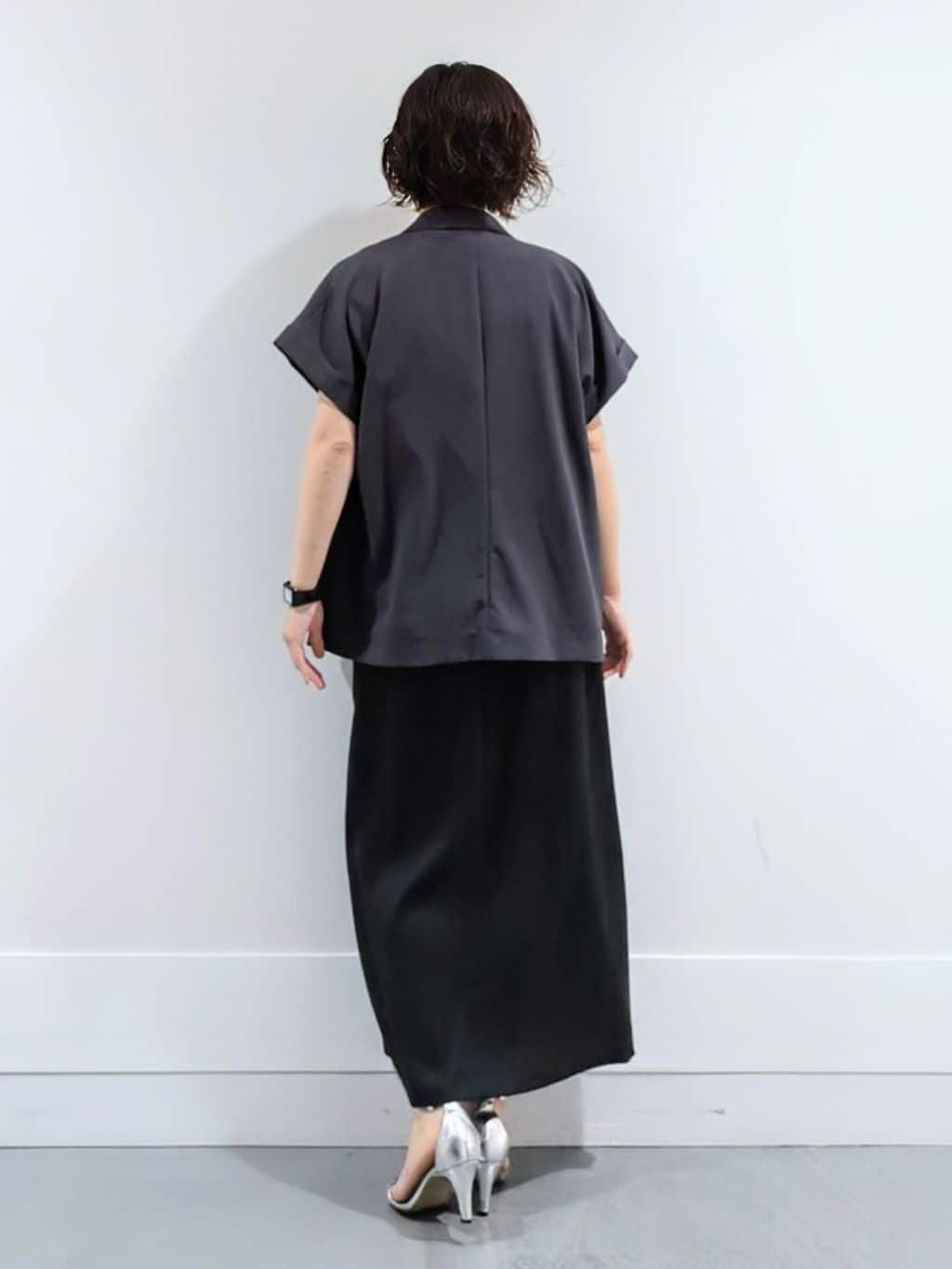ミズタさんの「UNTITLED｜【洗える/スキッパー】フレンチスリーブシアーブラウス」を使ったコーディネート