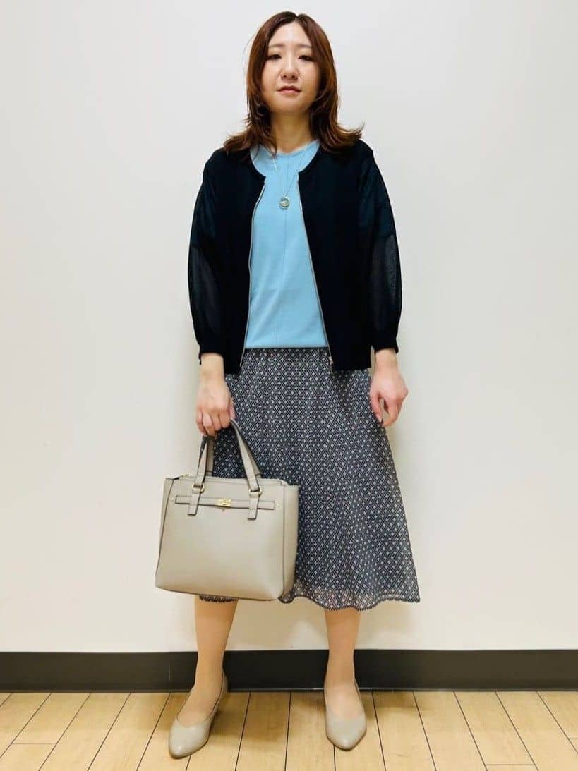 miiiさんの「Reflect｜【マシンウォッシュ可／セットアップ可】コツキ柄プリントフレアスカート」を使ったコーディネート
