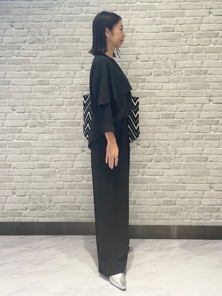 Mikoさんの「INDIVI｜【着心地◎！】タックワイドパンツ」を使ったコーディネート