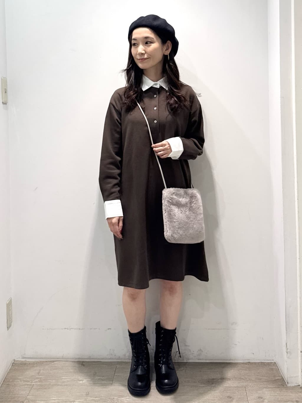 yuicciさんの「OPAQUE.CLIP｜ポロ衿配色ミニワンピース【洗濯機OK】」を使ったコーディネート