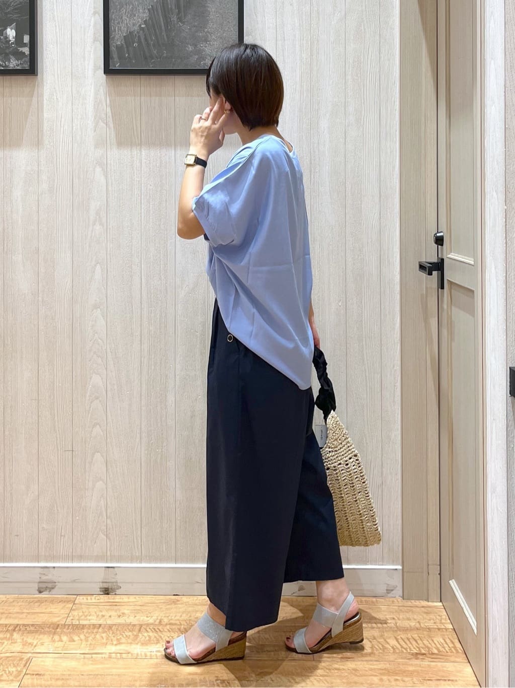 shirayuuuさんの「SHOO･LA･RUE｜【ひんやり/洗濯後しわになりにくい】リブ切り替えドルマンブラウス」を使ったコーディネート