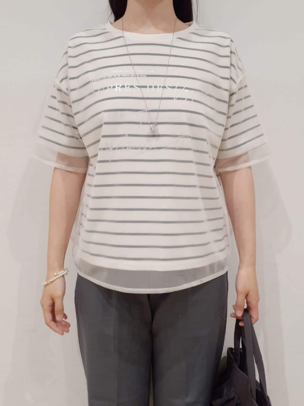 にこさんの「grove｜ラフだけどおしゃれ　チュールレイヤードTシャツ」を使ったコーディネート