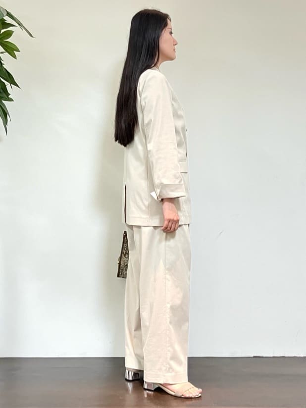カレンさんの「UNTITLED｜コットンテレコタンクトップ」を使ったコーディネート