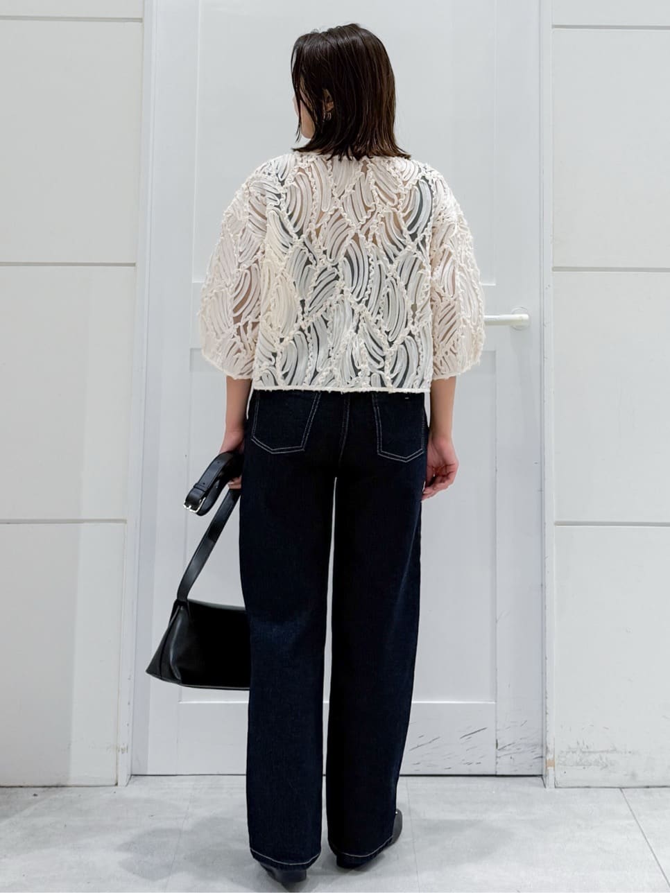 yuka.aさんの「OPAQUE.CLIP｜シアー刺繍レース前開きブラウス【洗濯機洗い可】」を使ったコーディネート