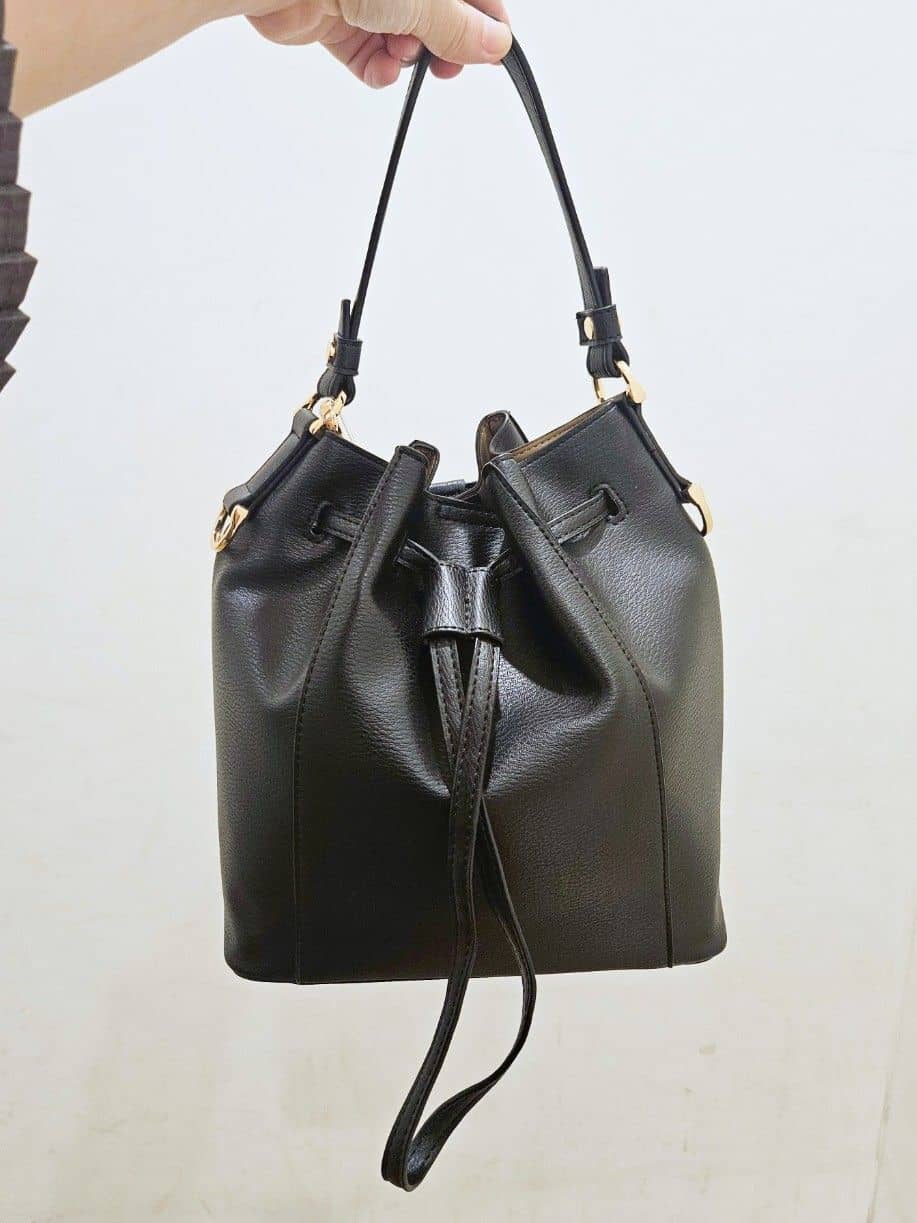 okayuさんの「THE SHOP TK｜【ラクで快適】ハイパーストレッチ あったか裏起毛ワイドパンツ」を使ったコーディネート