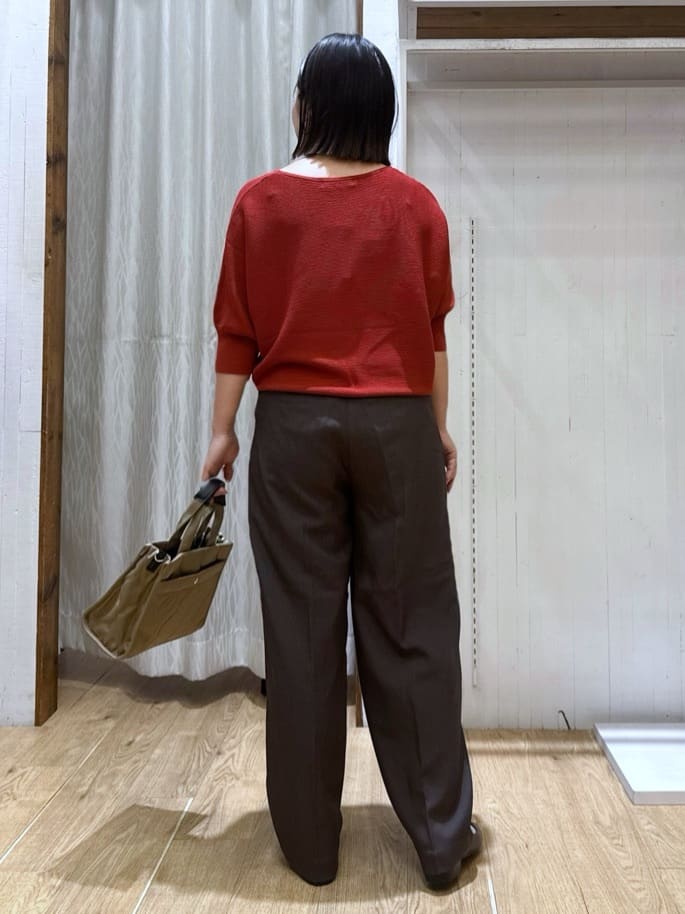 chさんの「THE SHOP TK｜6分袖ガータードルマンニット【エコベロ/洗濯機OK】」を使ったコーディネート