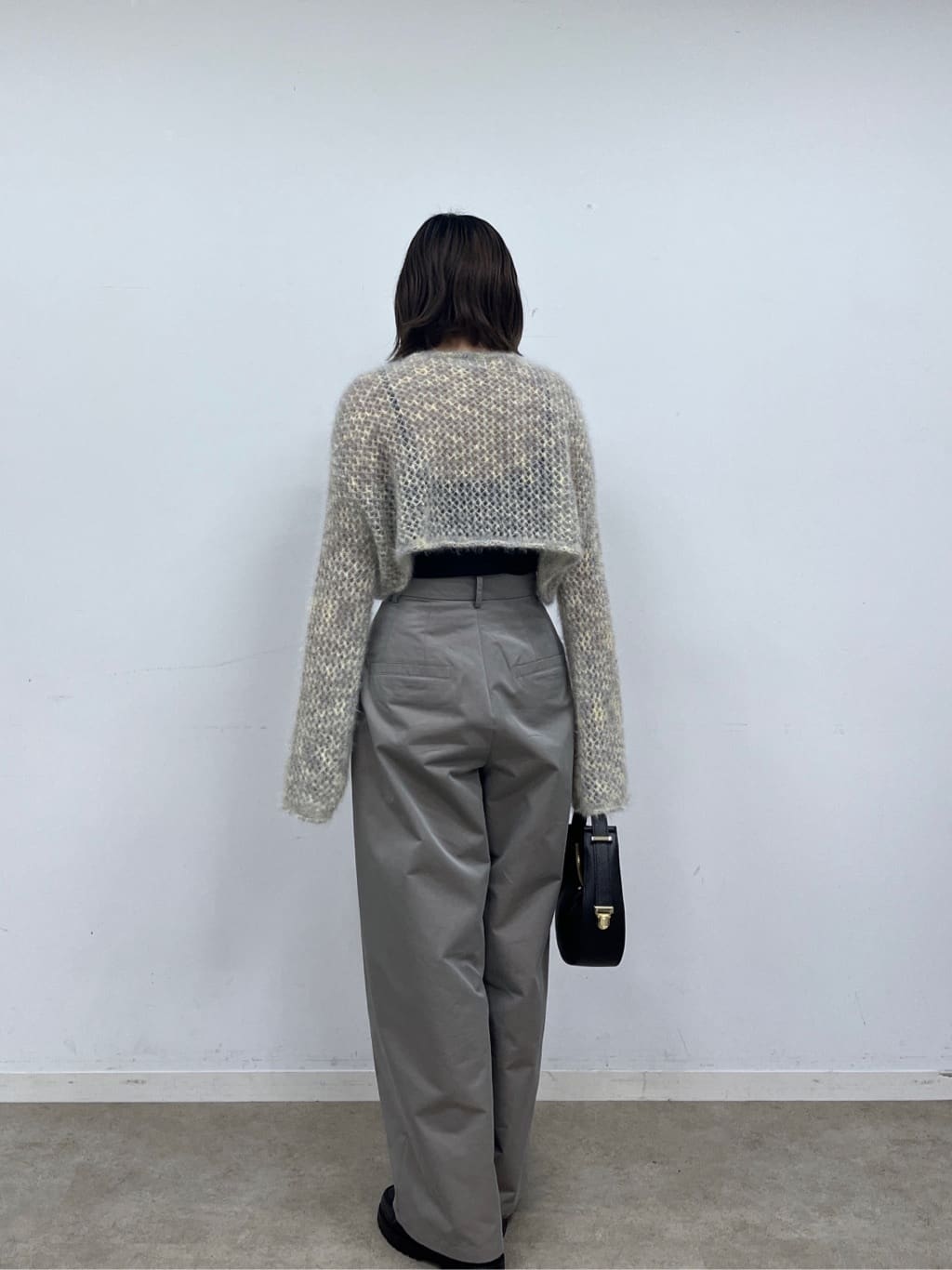 Harukaさんの「INDIVI｜チノシャンプレータックパンツ」を使ったコーディネート