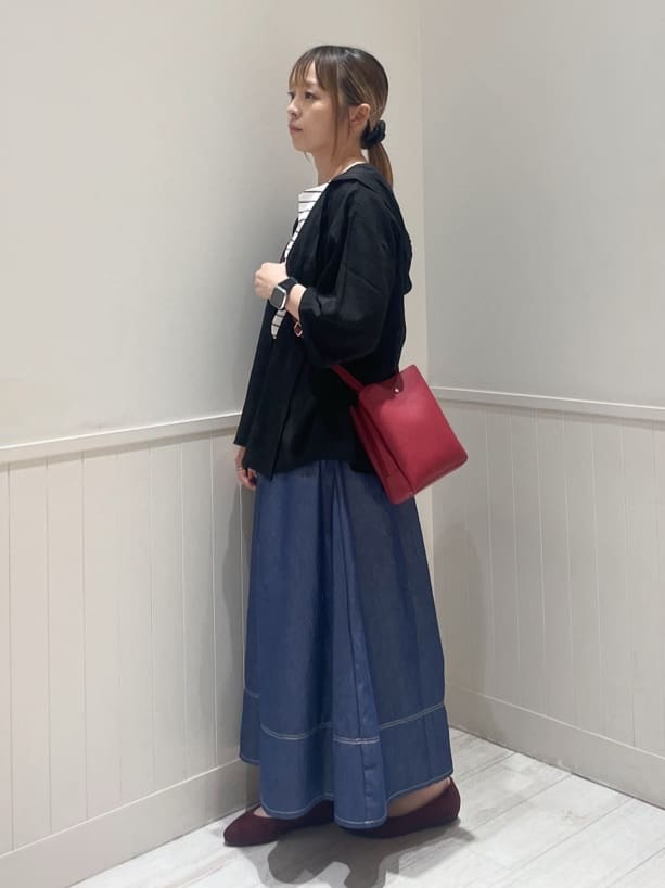 reina.tさんの「SHOO･LA･RUE｜【S-LL】女性らしさ漂うハートネック テレコ5分袖トップス」を使ったコーディネート
