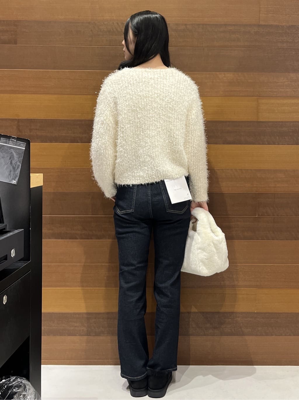 さやさんの「OPAQUE.CLIP｜シャギーラメニット【洗濯機OK】」を使ったコーディネート