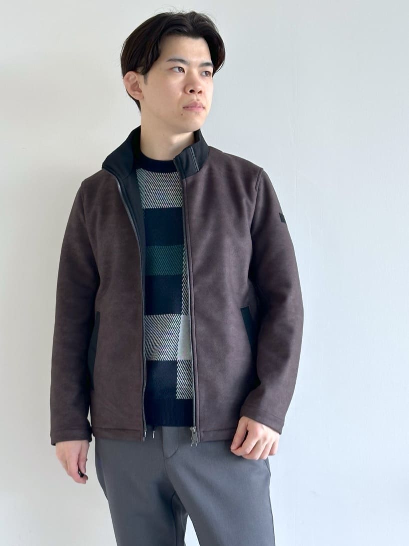 イッシーさんの「TAKEO KIKUCHI｜【JUST ONE LAYER】ダウンファブリック ジップアップ フード ブルゾン」を使ったコーディネート