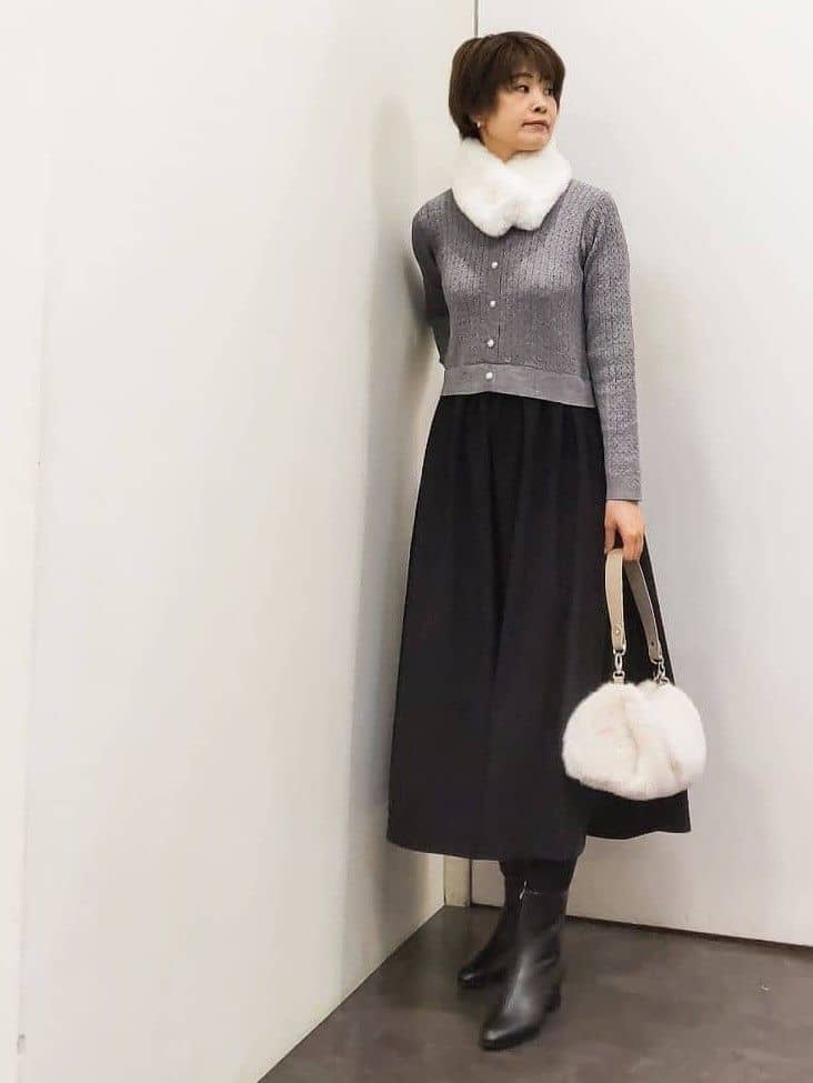 やまちゃんさんの「grove｜【ウール混】軽やかに羽織れるショートコート」を使ったコーディネート