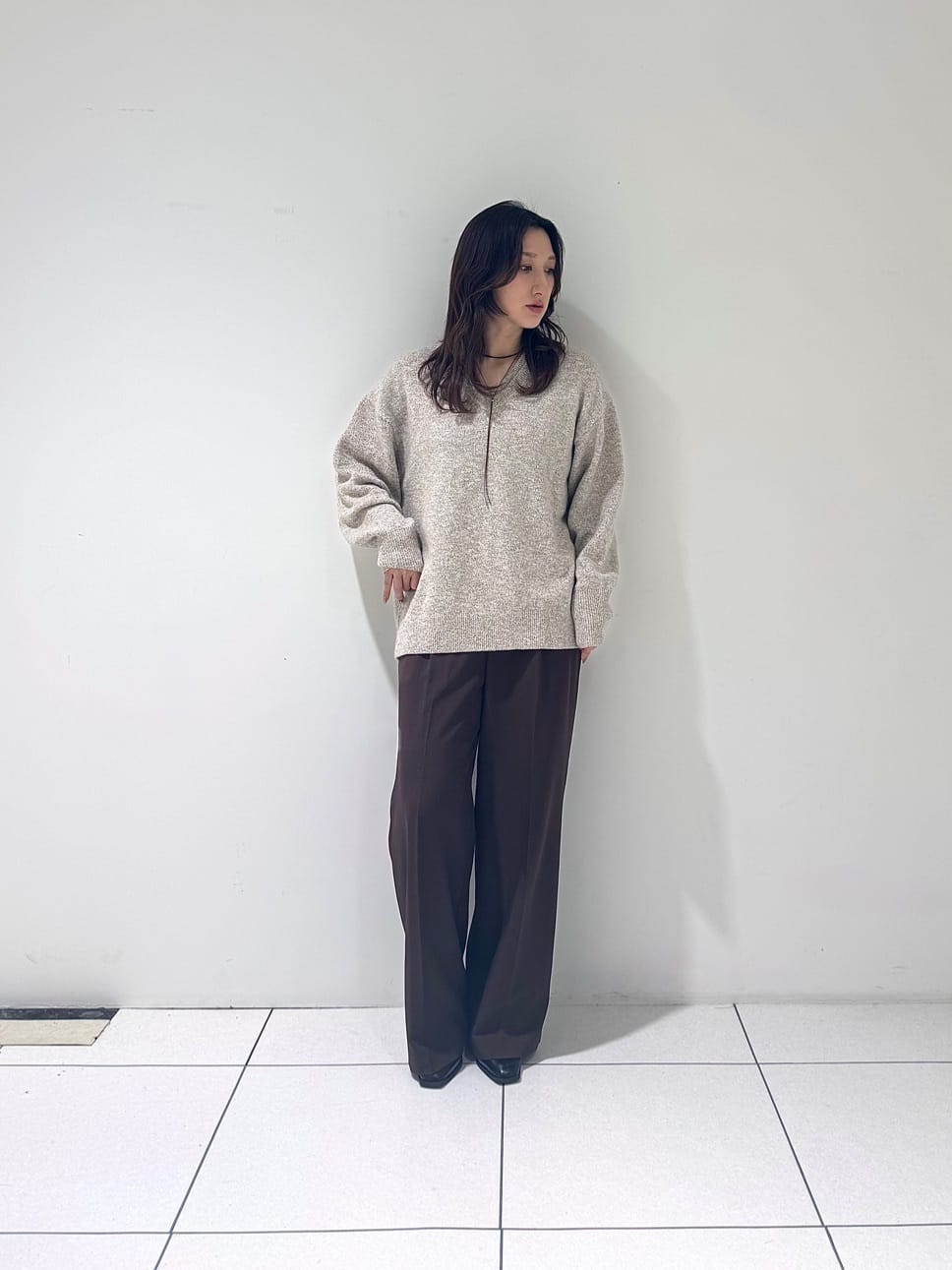 そんさんの「INDIVI｜Comfy SET UP｜イージーストレートワイドパンツ【セットアップ対応／通勤/カセット服】」を使ったコーディネート
