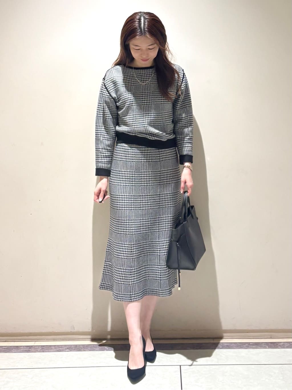 sakiさんの「COUP DE CHANCE｜◆【手洗い可／リバーシブル】トップス＆スカート セットアップ」を使ったコーディネート