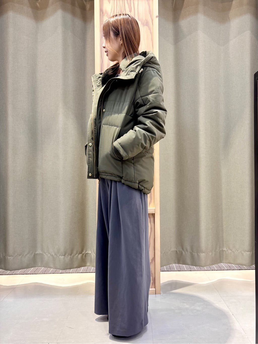 HaNeさんの「THE SHOP TK｜【すっきり見えシルエット】上品ふわもこ中綿ブルゾン」を使ったコーディネート