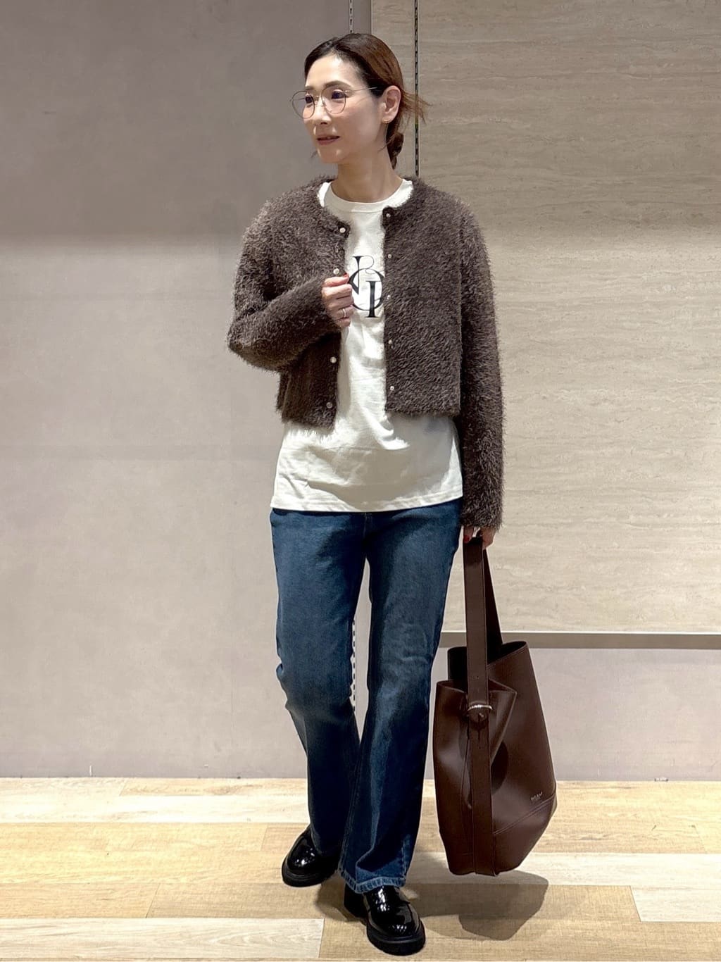 たけねぇさんの「OPAQUE.CLIP｜シャギーショートカーディガン【洗濯機OK】《6col》」を使ったコーディネート