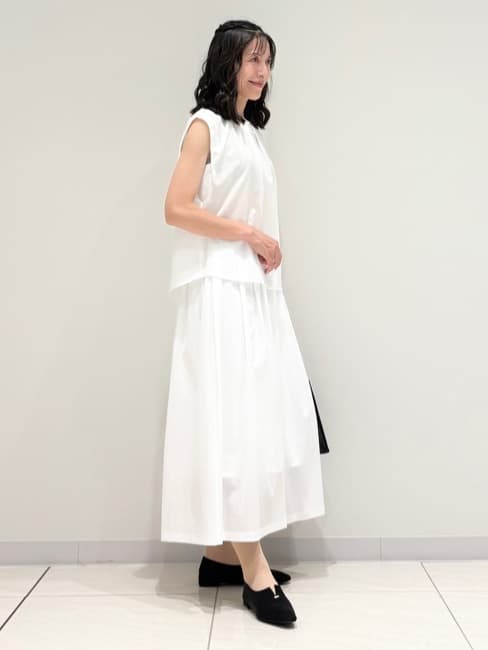 kayoさんの「INDIVI｜【クールエアー素材／UVケア／吸汗速乾】エアリータックブラウス」を使ったコーディネート