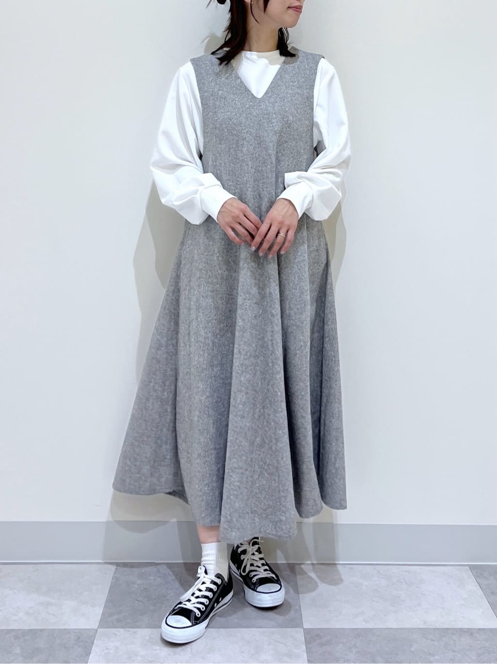 canaさんの「Dessin｜【洗える】Vネックジャンパースカート」を使ったコーディネート