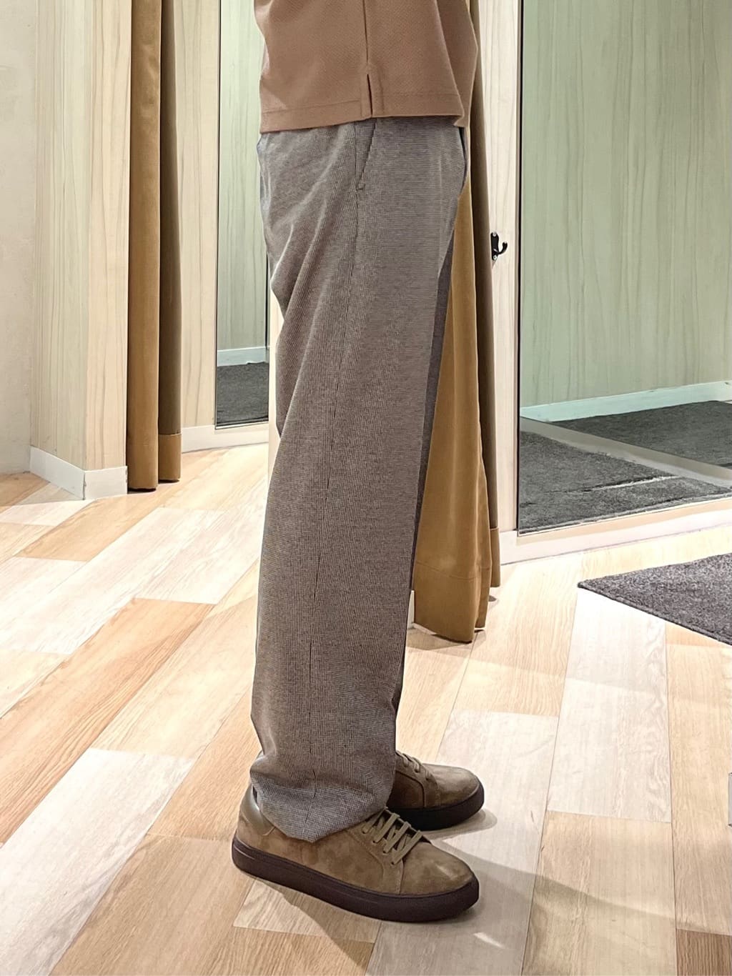 URAさんの「TAKEO KIKUCHI｜マイクロファイバートートM」を使ったコーディネート