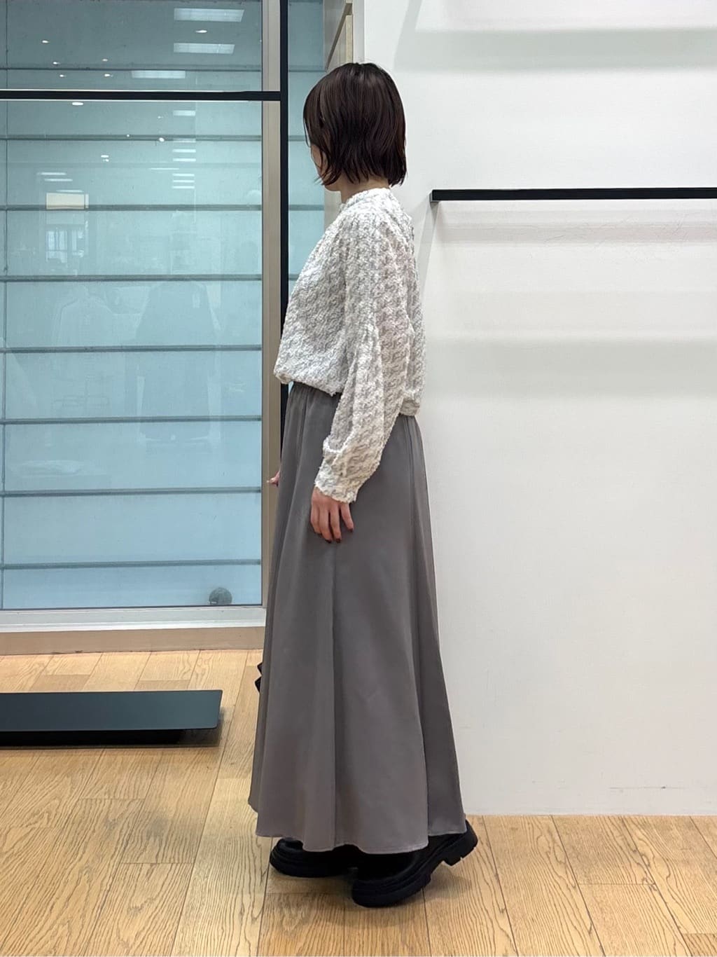 asamiさんの「INDIVI｜【きれいめ／オフィス／イベント】フェザージャカードブラウス」を使ったコーディネート