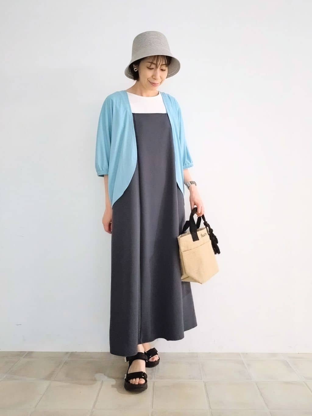 miomioさんの「SHOO･LA･RUE｜【UV/さらさらタッチ】女性らしさ漂う 5分袖ボレロカーディガン」を使ったコーディネート