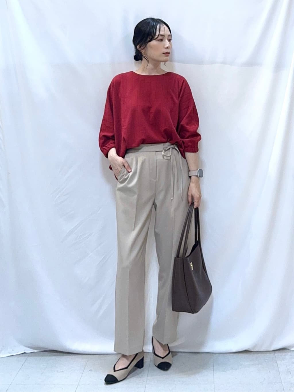 𝐇𝐢𝐫𝐨𝐦𝐢さんの「SHOO･LA･RUE｜【S-LL/7分袖】ゆるシルエットが心地よい ドルマントップス」を使ったコーディネート