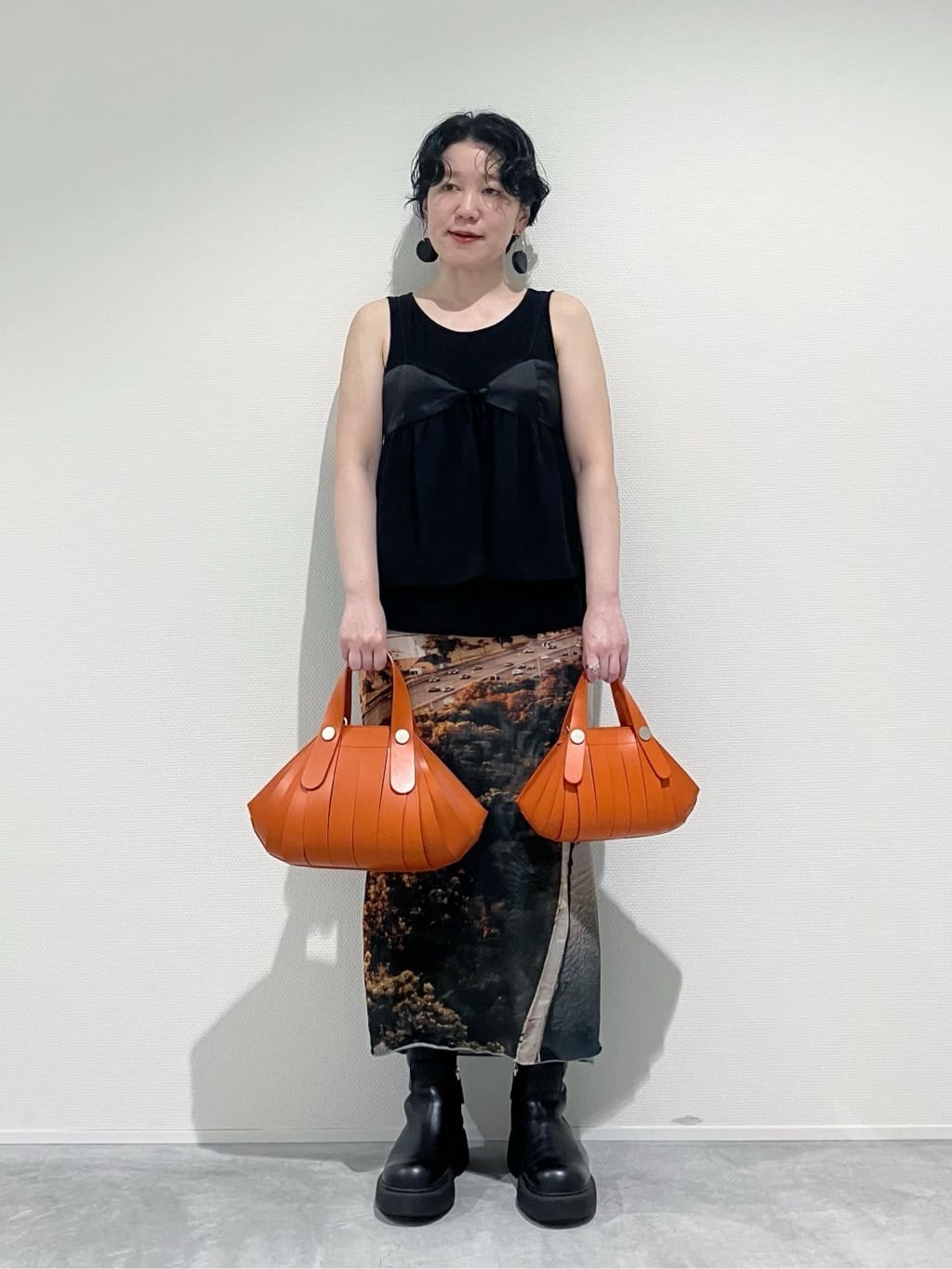 Cさんの「HIROKO HAYASHI｜OSSO VIVO（オッソ ヴィーヴォ）2WAYハンドバッグ」を使ったコーディネート
