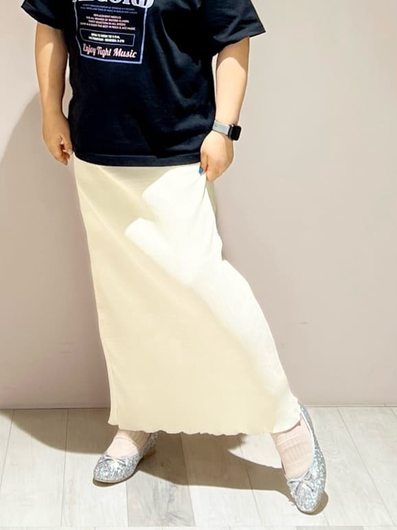 yumiさんの「ESPERANZA｜【EC限定カラーあり】グリッターバレエシューズ」を使ったコーディネート