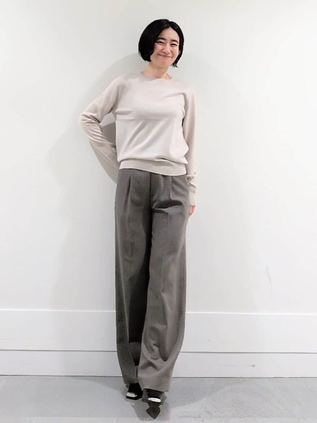 ミズタさんの「UNTITLED｜【アンサンブル可/洗える/ウール100%】クルーネックウールニット」を使ったコーディネート
