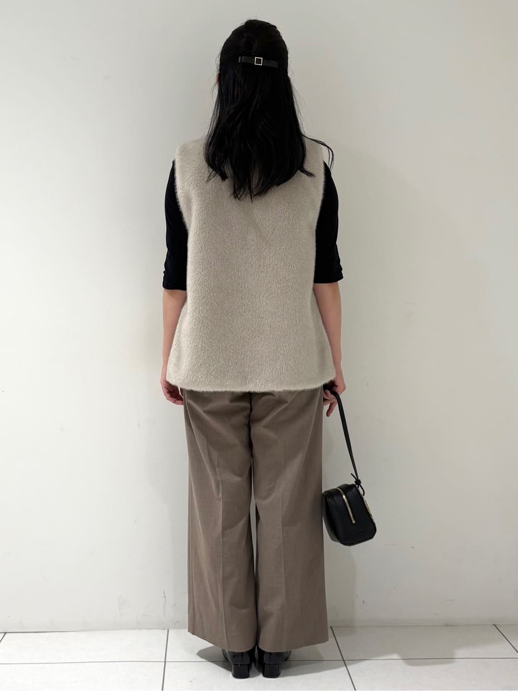 momokoさんの「INDIVI｜ミンク調フェイクファージレ」を使ったコーディネート