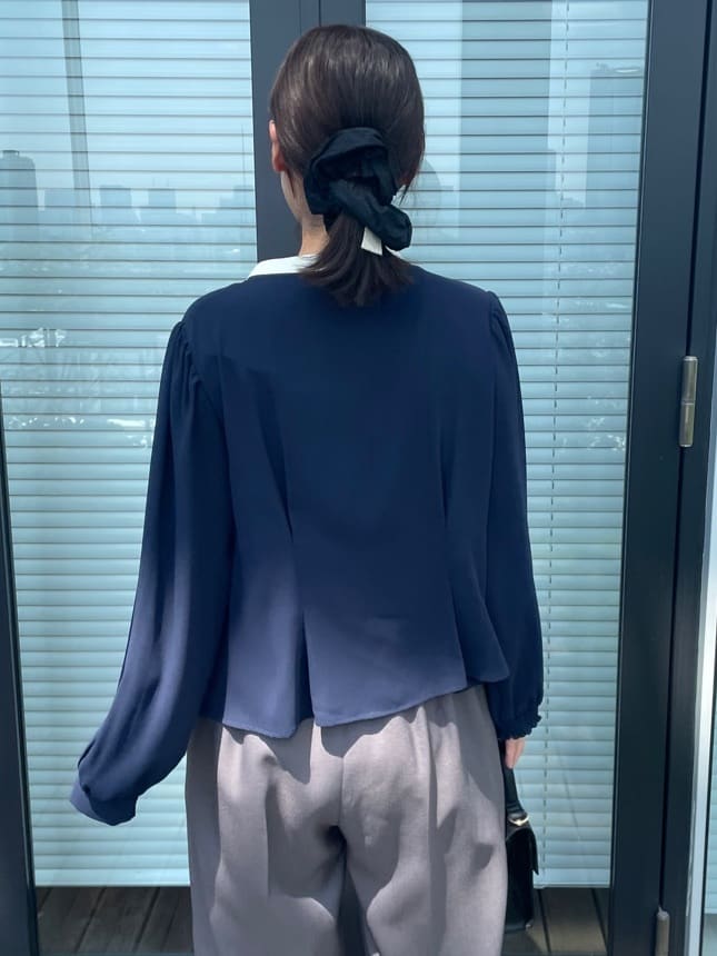 abeさんの「Couture brooch｜【帯電防止・通勤】ウエストリボン サスペンダー付きワイドパンツ」を使ったコーディネート