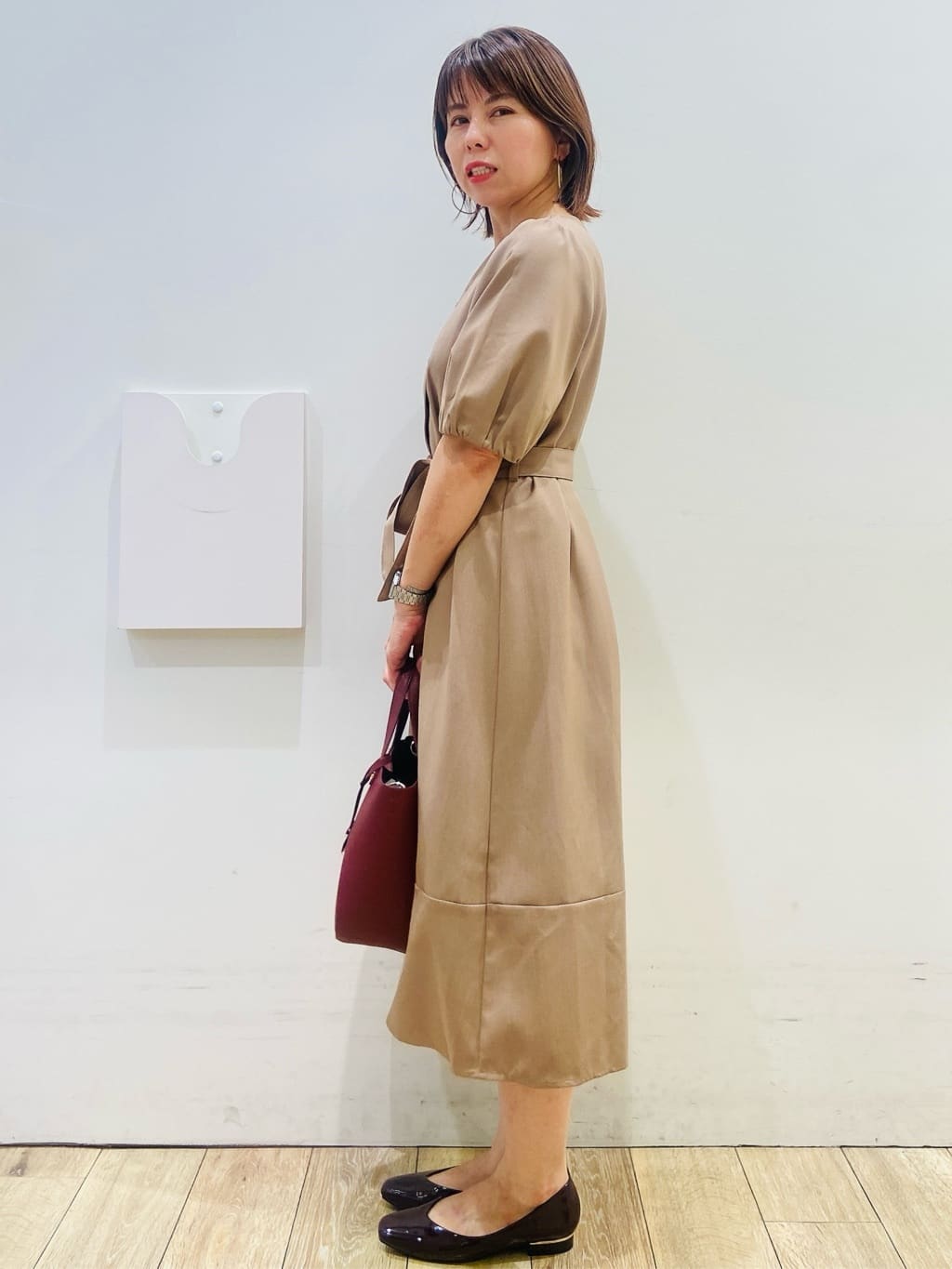 YUKOさんの「index｜タックパフスリーブワンピース【洗濯機洗い可／イージーアイロン】」を使ったコーディネート