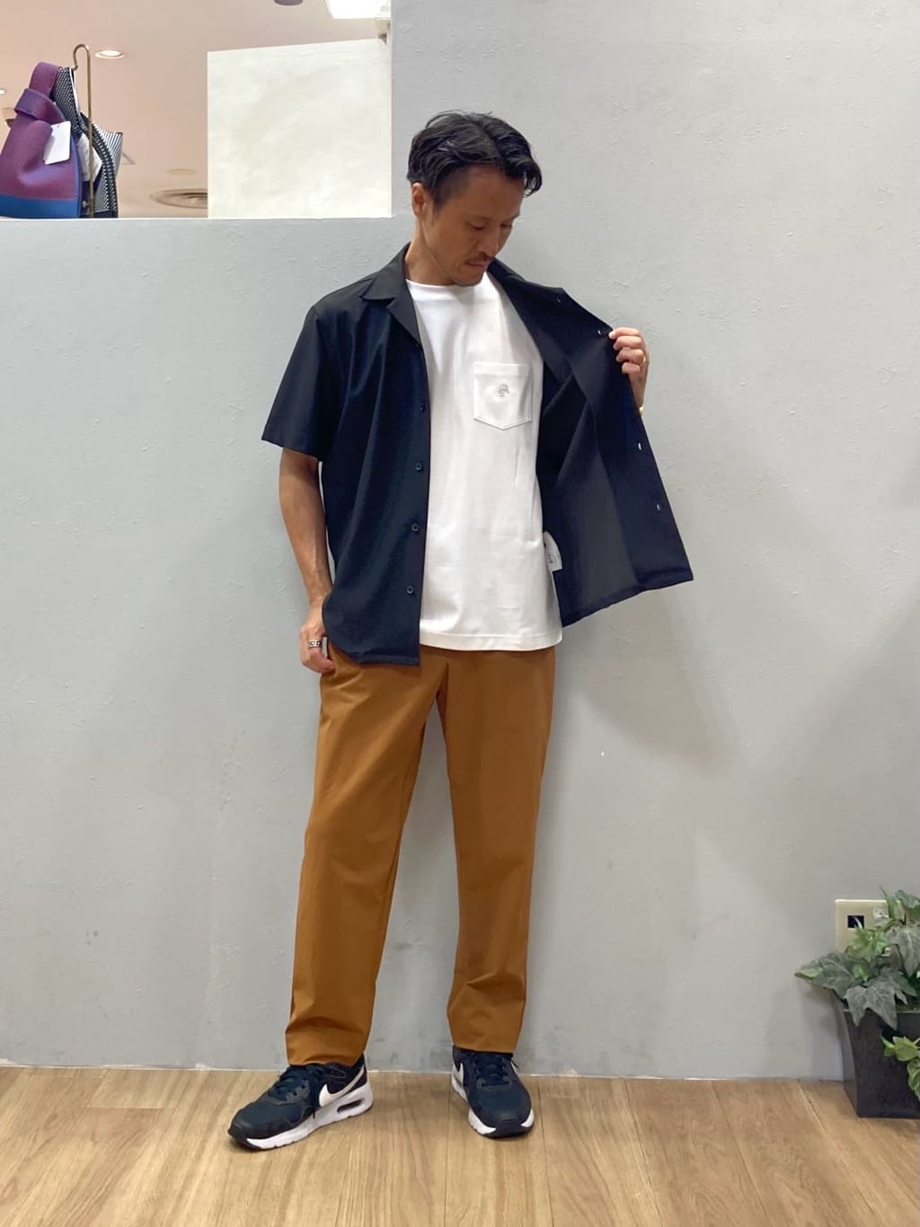 シュンさんの「TAKEO KIKUCHI｜【COOL CITY WEAR】エアートール オープンカラーシャツ /接触冷感・通気性」を使ったコーディネート