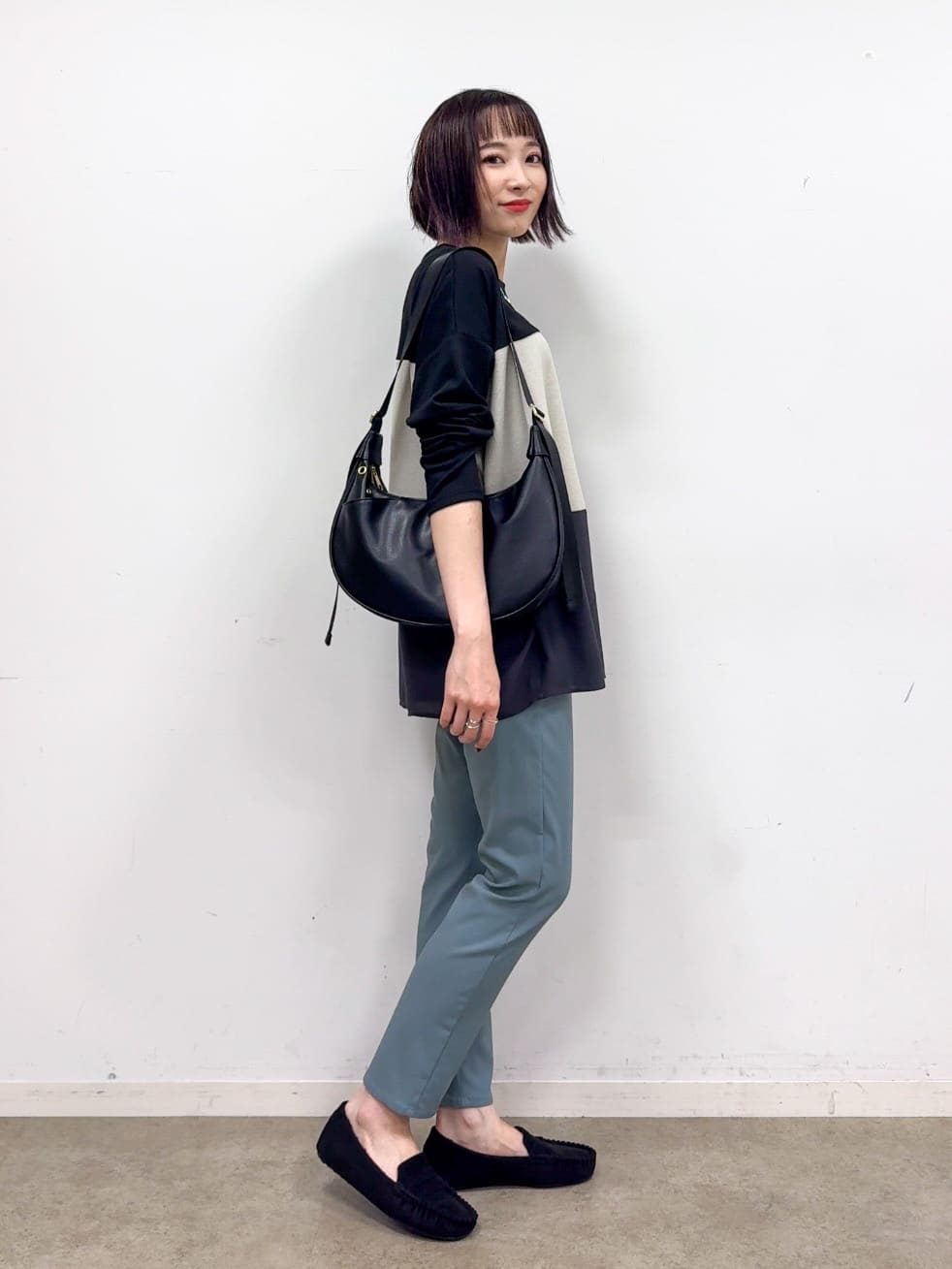 𝐜𝐡𝐢𝐤𝐚さんの「SHOO･LA･RUE｜【洗濯機可/S-LL】フィット感が心地よい ハイパーストレッチスキニー裏起毛」を使ったコーディネート