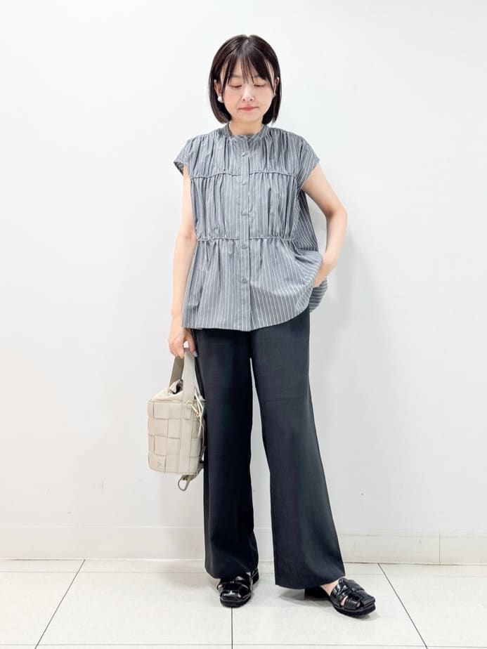 nakajoさんの「Dessin｜【洗える】ストライプ柄ギャザーブラウス」を使ったコーディネート
