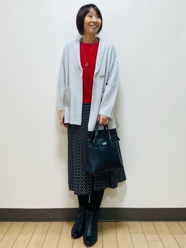 Riiさんの「Reflect｜【ライトアウター／気軽な羽織に◎】オフボディカーディガン」を使ったコーディネート