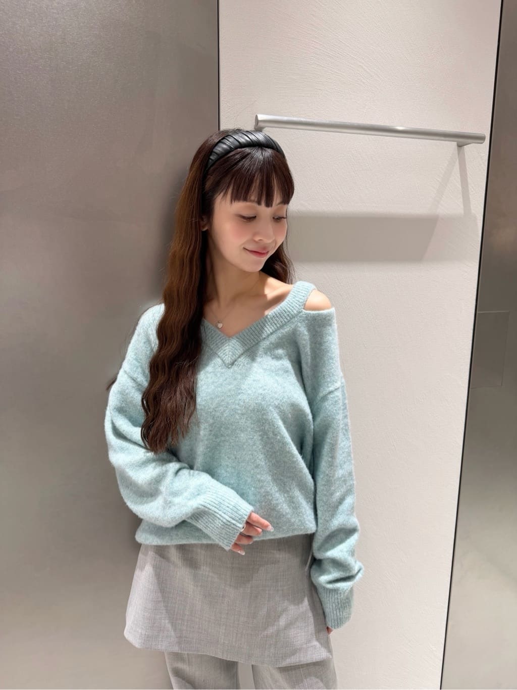 kanamiさんの「CODE A｜M cloudy over V pullover」を使ったコーディネート