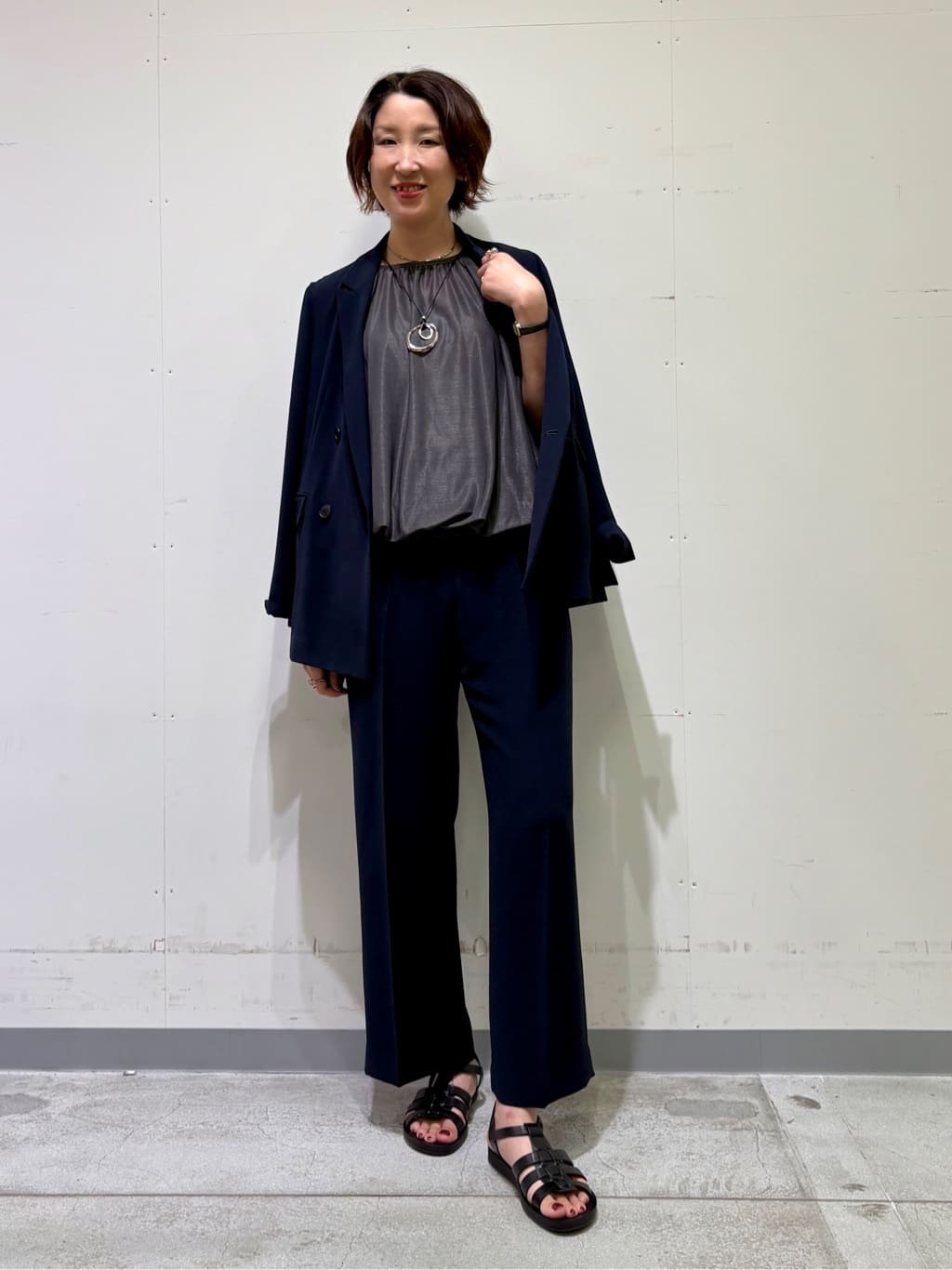 yuriさんの「INDIVI｜【着る日傘／遮熱／UVケア】ワイドパンツ」を使ったコーディネート