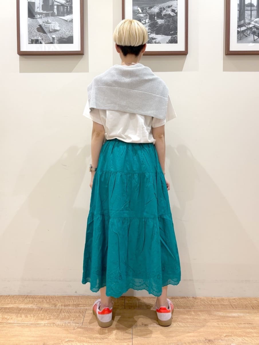 Ayumiさんの「SHOO･LA･RUE｜【S-LL/ひんやり/UV】選べる6柄でそれぞれ欲しくなる プリントTシャツ」を使ったコーディネート