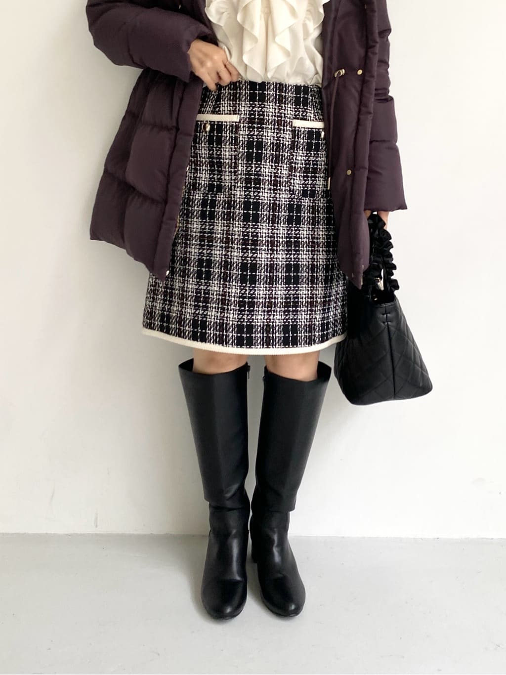 みさかさんの「index｜KAWADAダウンドロストミドルコート【撥水／洗濯機OK／2WAY／静電気防止裏地】《XS～3L》」を使ったコーディネート