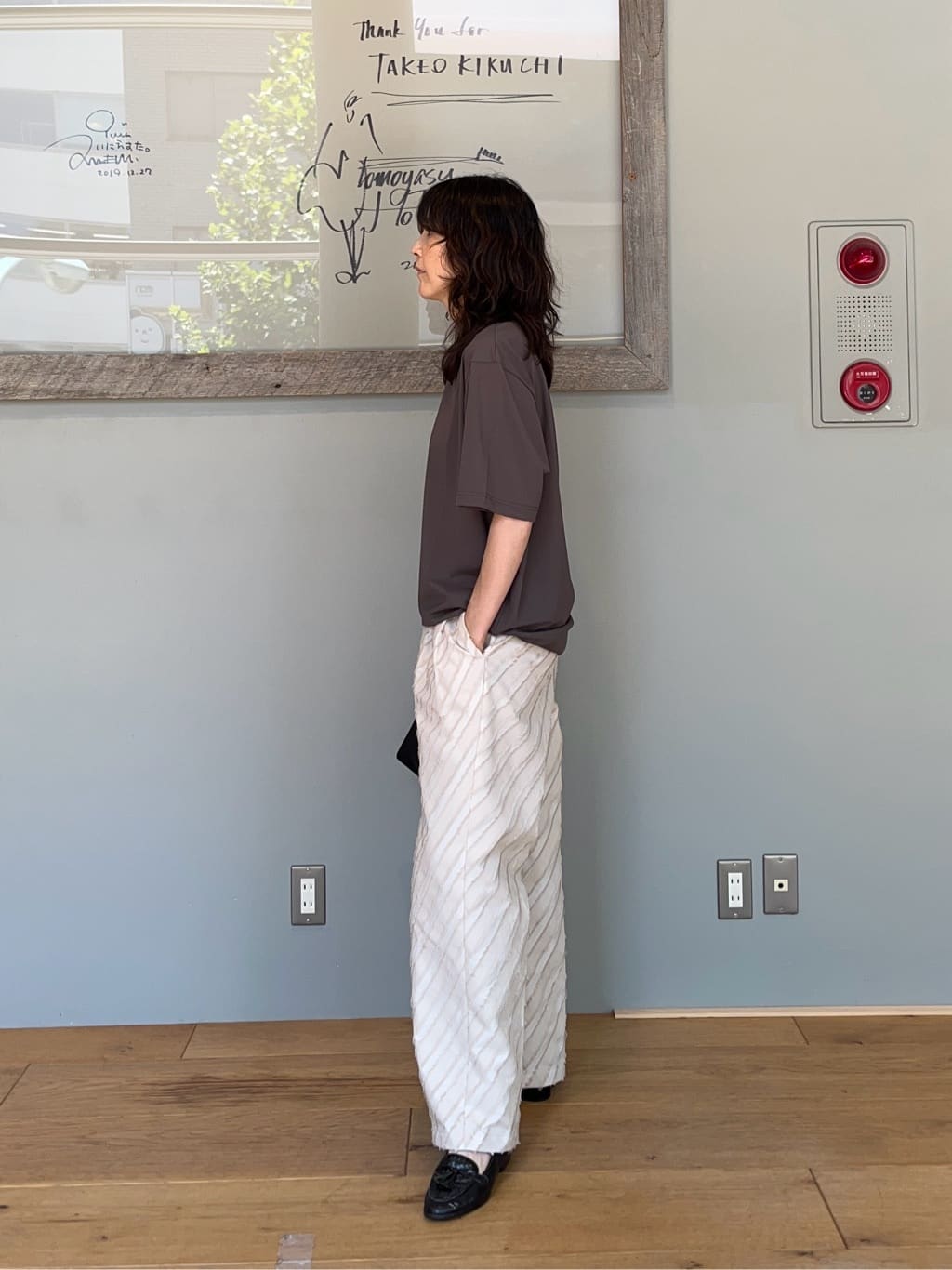 神野（jinno）さんの「TAKEO KIKUCHI｜【COOL CITY WEAR】テーラードTシャツ /接触冷感」を使ったコーディネート