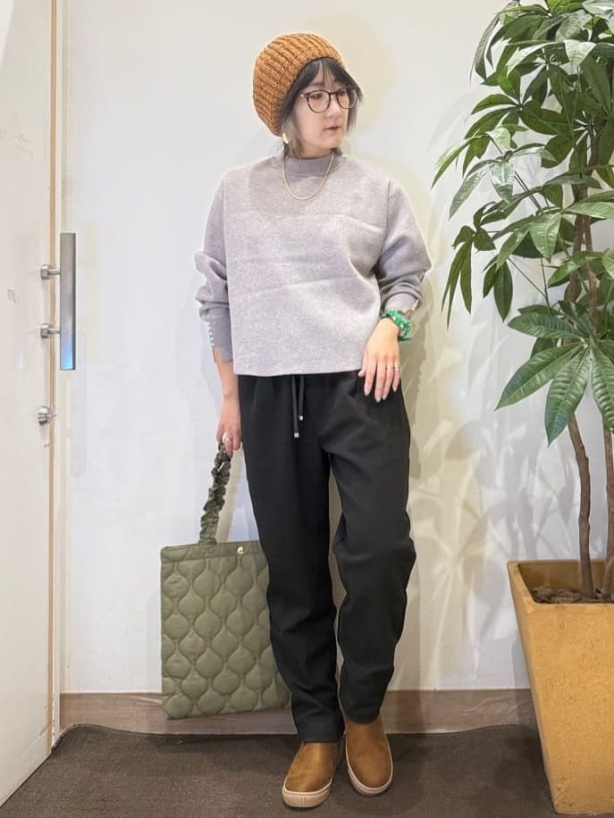 misakiさんの「SHOO･LA･RUE｜【S-LL/股上深め】裏起毛スマートイージーパンツ」を使ったコーディネート