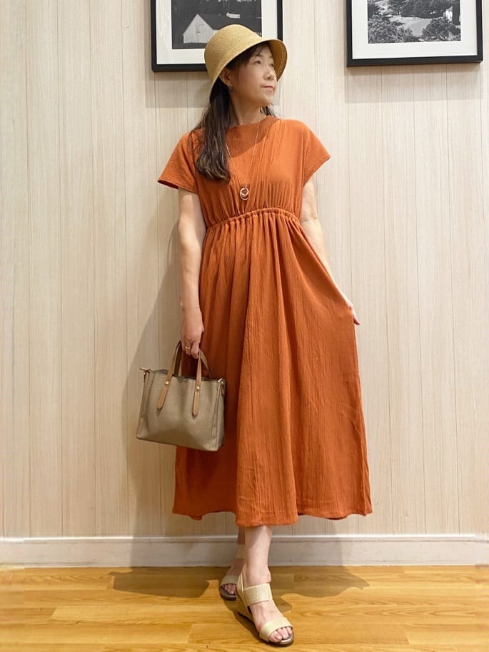 natsuさんの「SHOO･LA･RUE｜【前後2WAY】さらりと大人上品に 楊柳フレンチワンピース」を使ったコーディネート