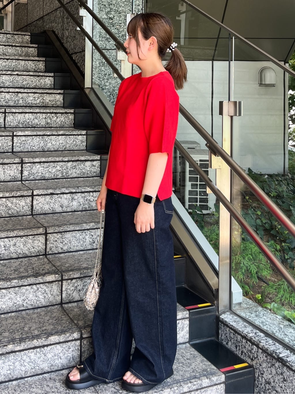HANNAさんの「OPAQUE.CLIP｜ガーターボリュームスリーブニット【UVケア／洗濯機洗い可】」を使ったコーディネート