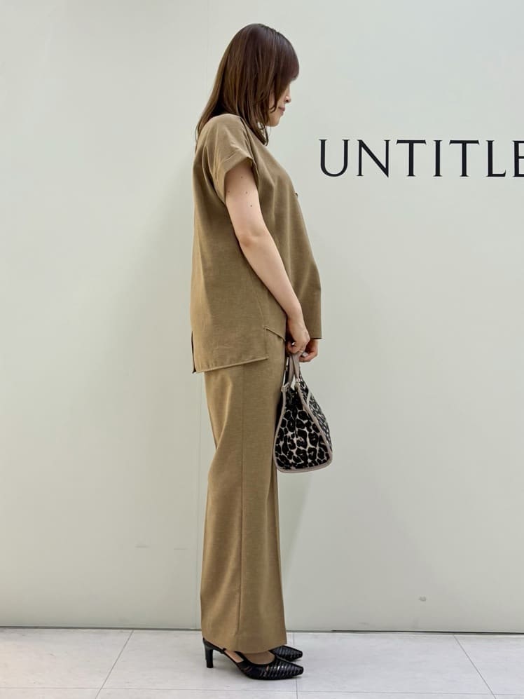 Sakaiさんの「UNTITLED｜【セットアップ可/はっ水/通勤】リラククール 半袖ブラウス」を使ったコーディネート