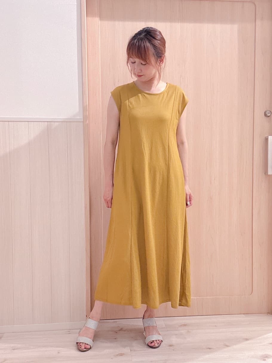 モカさんの「SHOO･LA･RUE｜【S-LL】メッシュ素材で大人ヘルシー ポケット付きデザイントップス」を使ったコーディネート