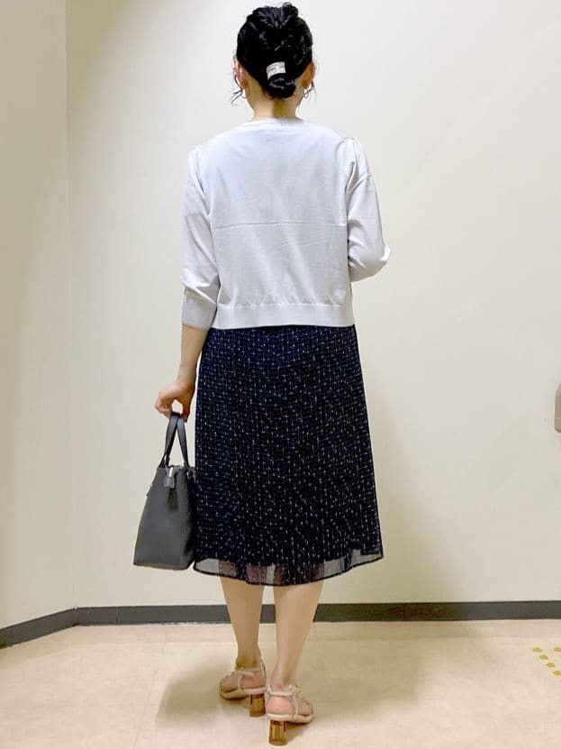  beni_gingerさんの「Reflect｜【WEB先行カラーあり／マシンウォッシュ可／ナローベルト付き】オフボディツイードチェックワンピース」を使ったコーディネート