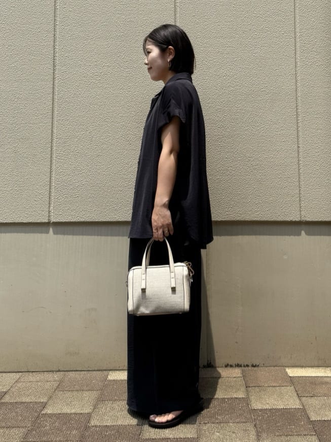 chさんの「THE SHOP TK｜コットンライクブラウス【接触冷感/洗濯機OK/UV/セットアップ可】」を使ったコーディネート